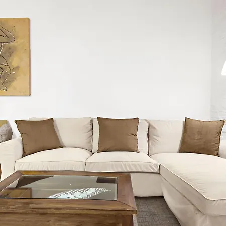 Superb Luxury Aparthotel