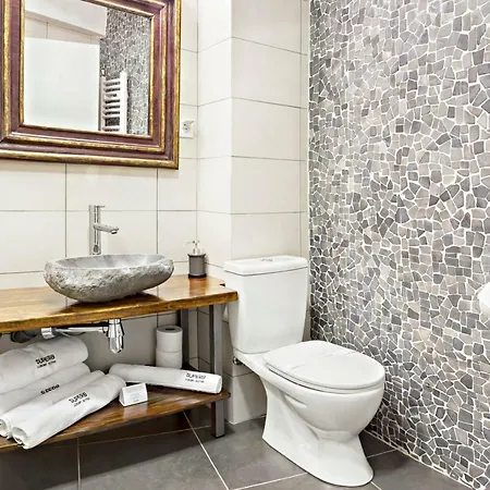 Superb Luxury 4*