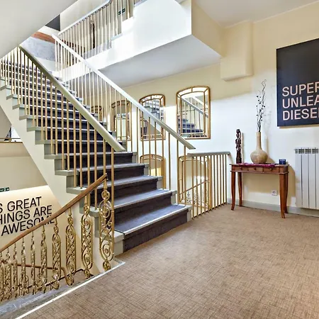 Superb Luxury 4*